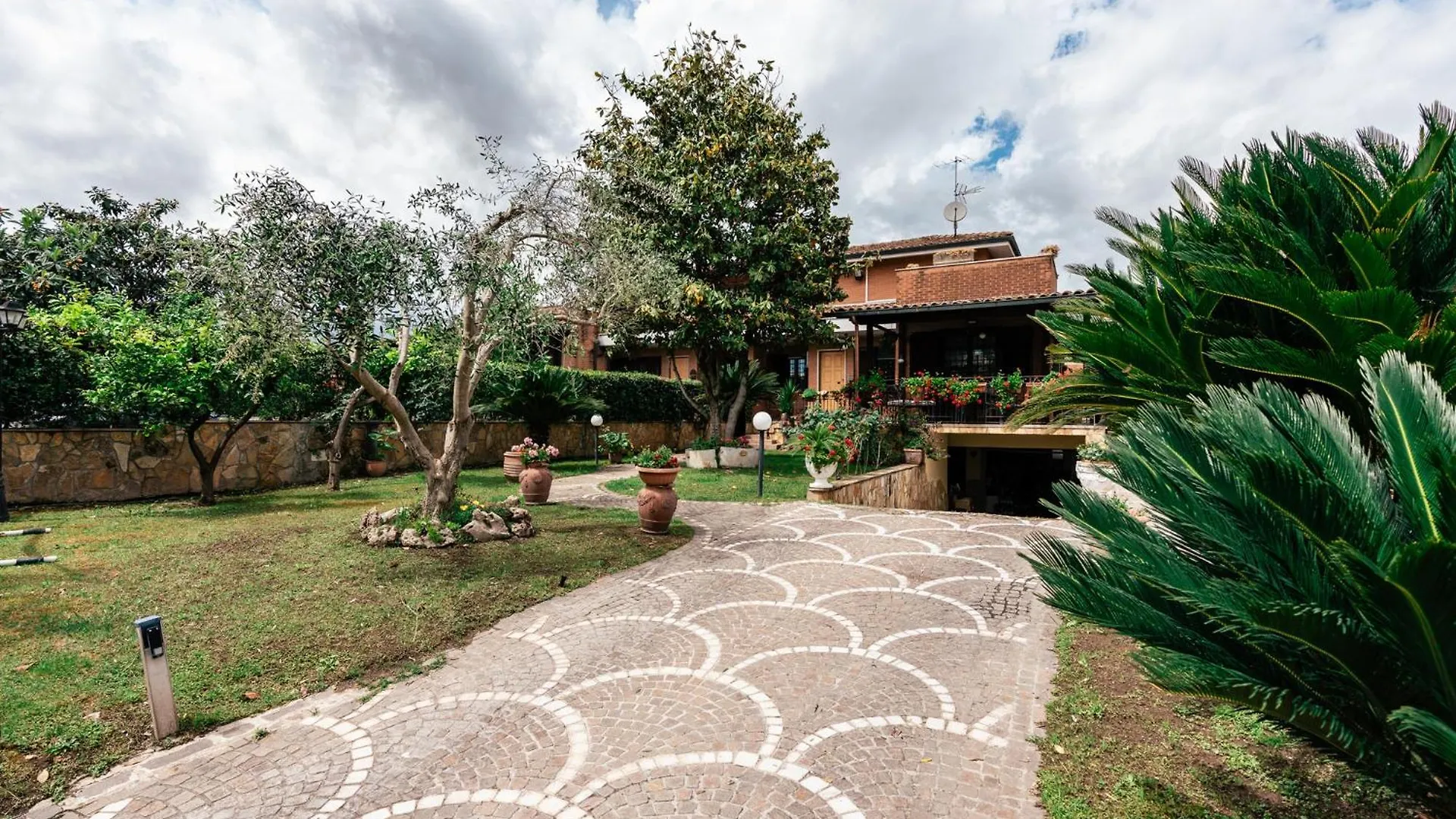 La Fragola Bed and Breakfast Rome